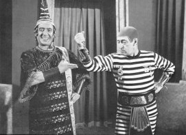 [Tot� con Nino Taranto]