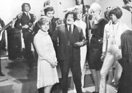 [ Tot� con Rita Pavone,Fabrizio Capucci,Shell Shapiro e i Rokes]